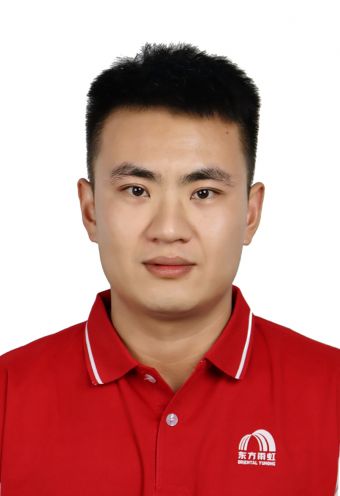 李犇