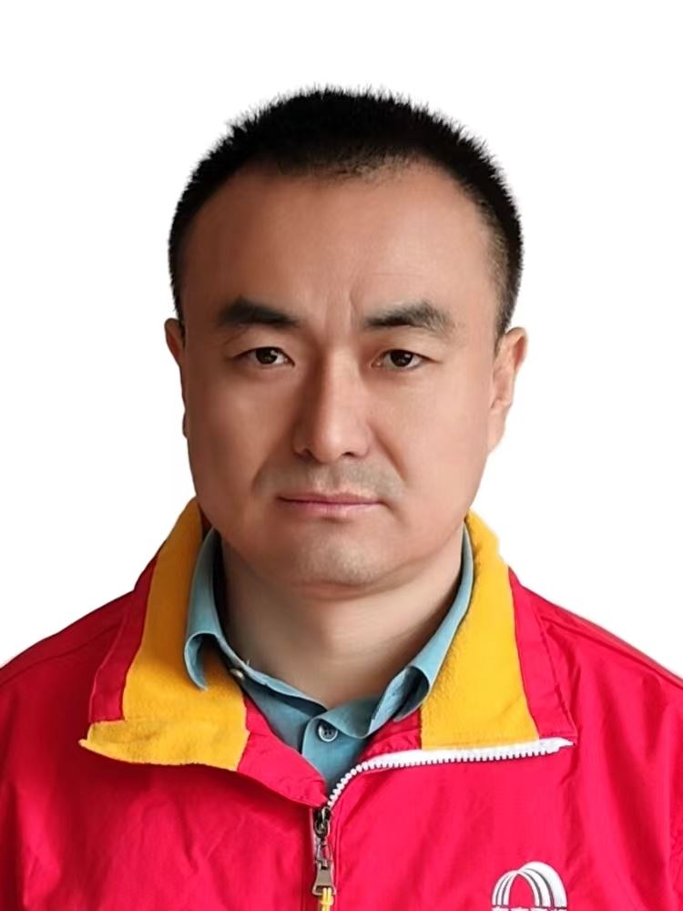 闫涛
