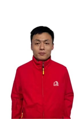 郭振龙