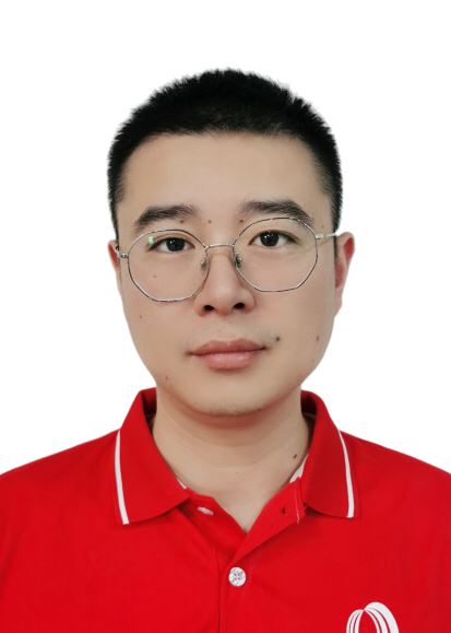 杨伟康