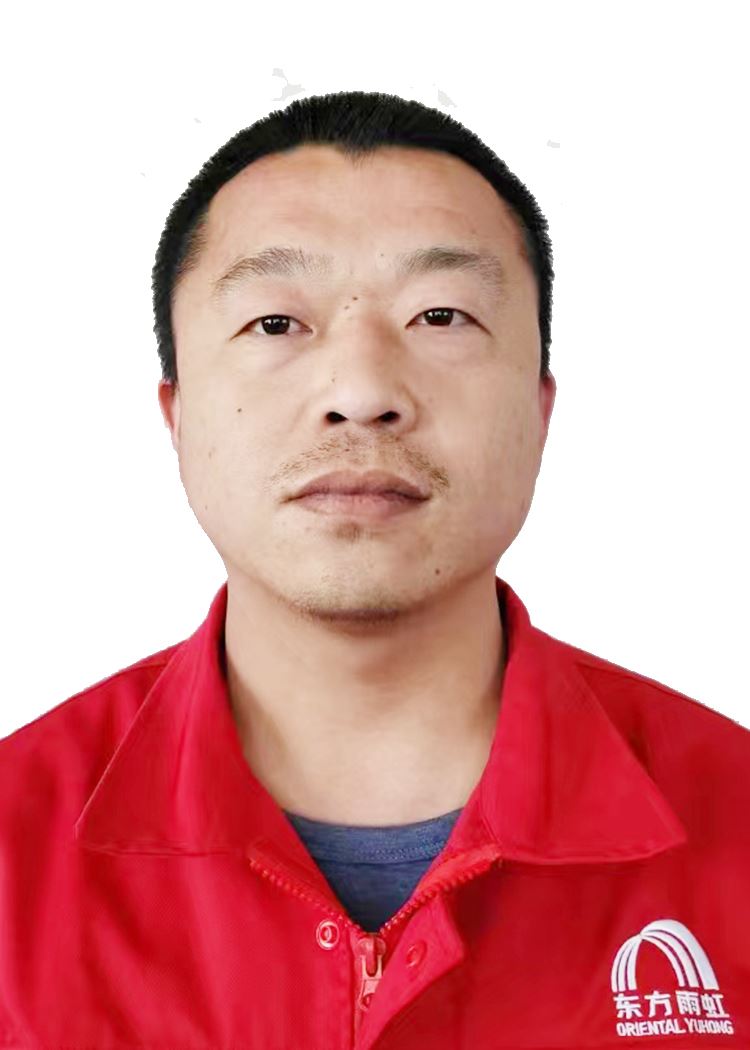 李志伟